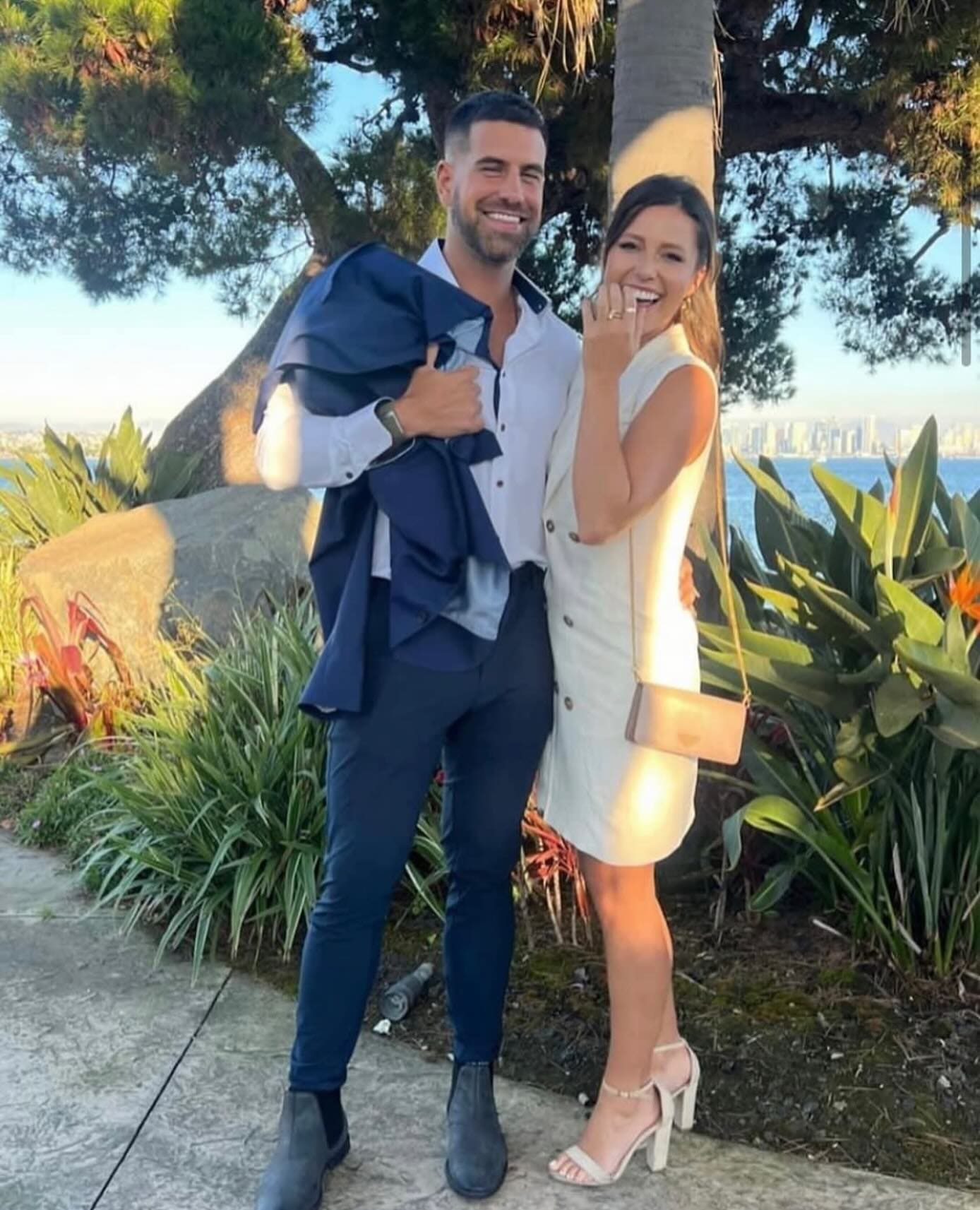 20 Jaw-Dropping Facts About Katie Thurston’s Net Worth 1 Katie Thurston